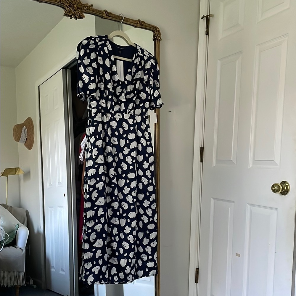 NWT French Connection Navy and White Floral Midi Dress
